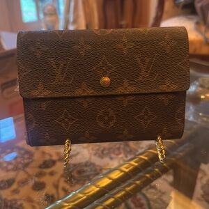 Louis Vuitton  wallet tri fold wallet
